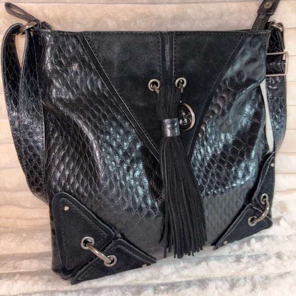 Jessica Simpson Black Textured Shoulder Bag - Picture 1 of 5